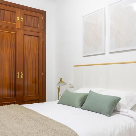 Apartamento Tuga Dos Aceras 38 Málaga Exterior foto