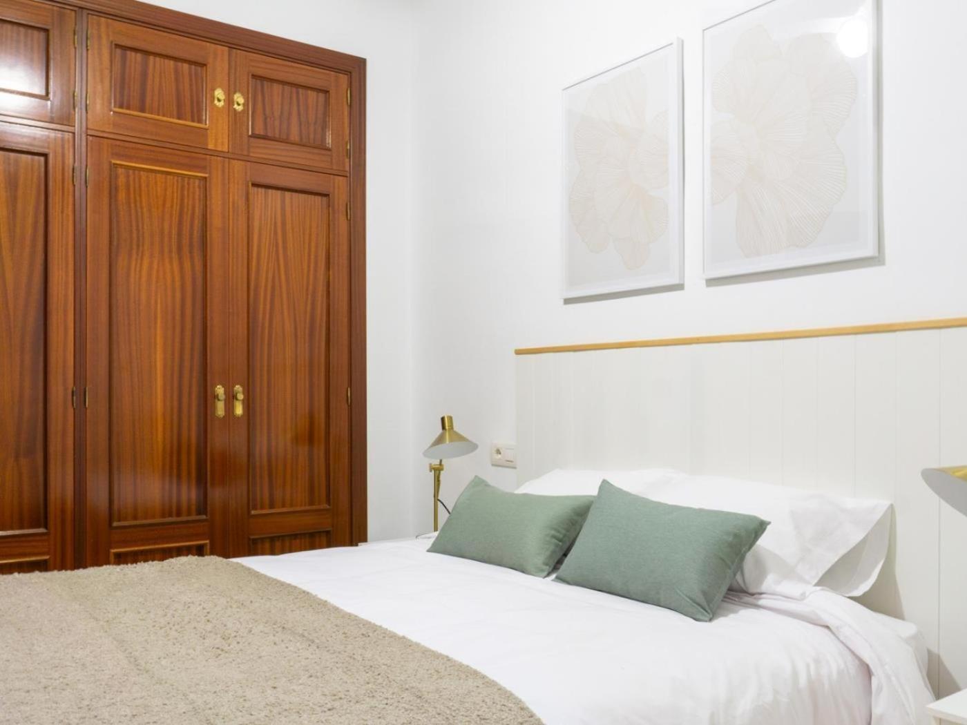 Apartamento Tuga Dos Aceras 38 Málaga Exterior foto